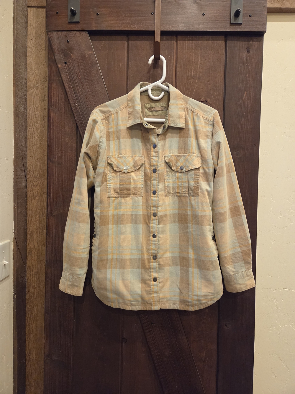 Prana Women's Long-Sleeve Plaid Button-Up Shirt Jacket - Tan & Cream